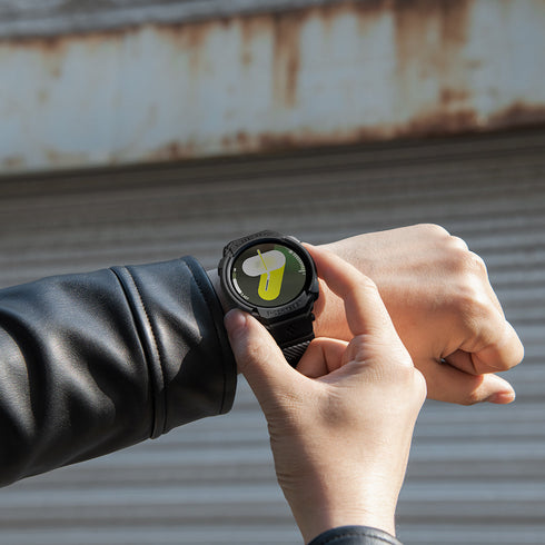 Spigen Galaxy Watch 8 (44mm) Case+Band Rugged Armor Pro